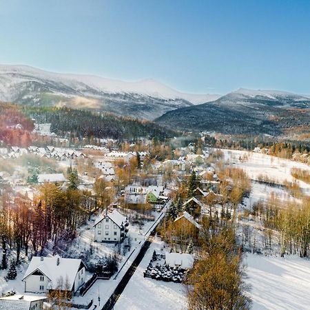 Wonder Home - Apartament Z Garazem, Ogrodkiem, Miejscem Na Grilla I Widokiem Na Karkonosze Карпач Екстер'єр фото